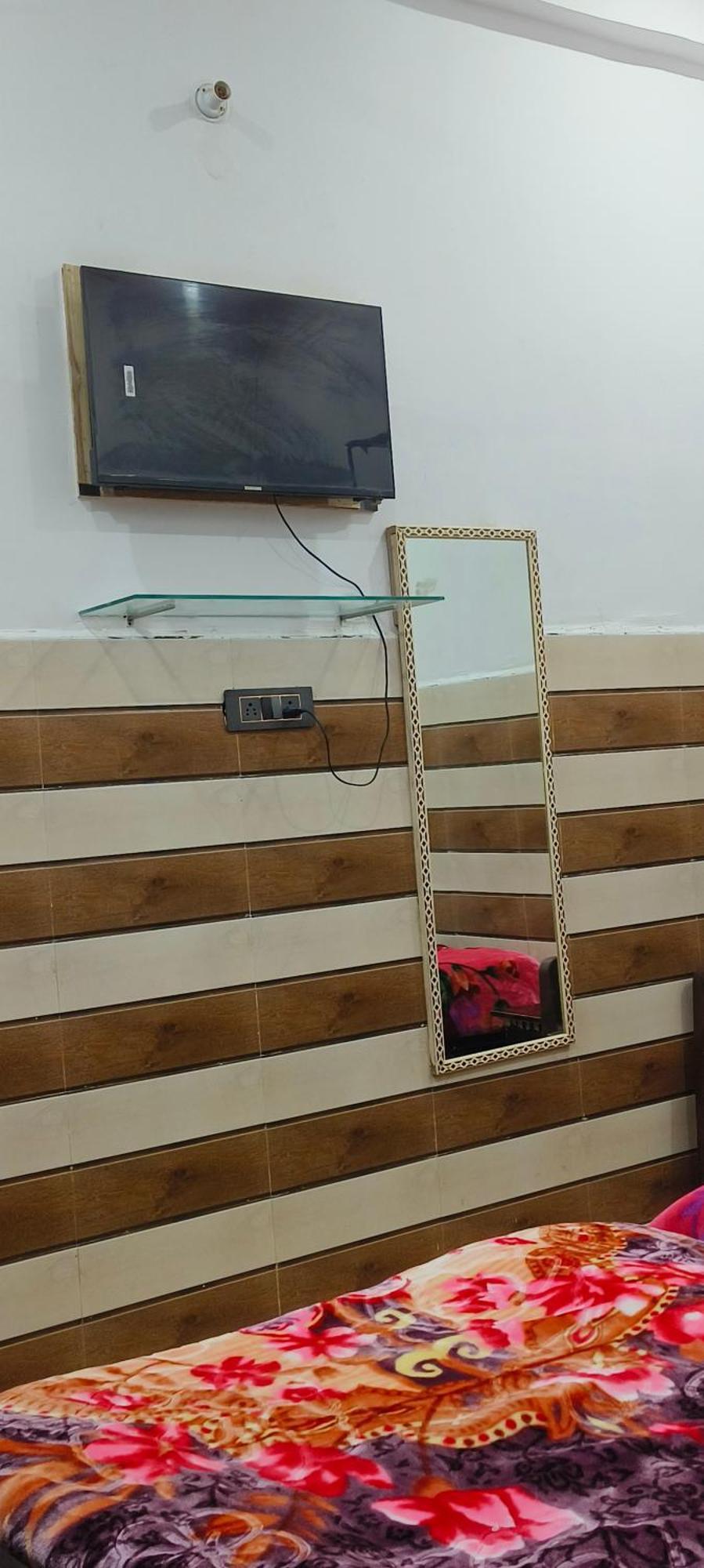 Hotel K.D.Dham Near Prem Mandir1 Vrindāvan Zewnętrze zdjęcie