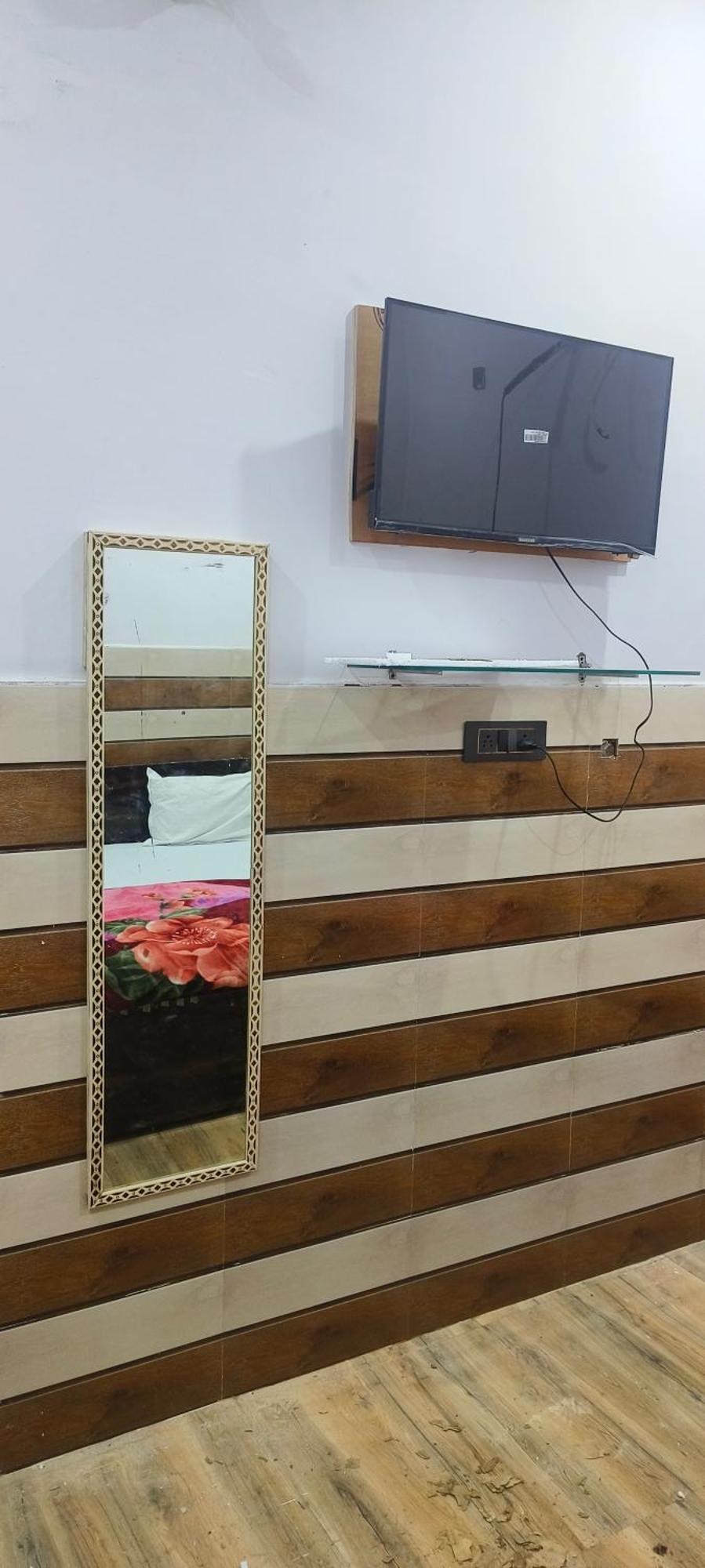 Hotel K.D.Dham Near Prem Mandir1 Vrindāvan Zewnętrze zdjęcie