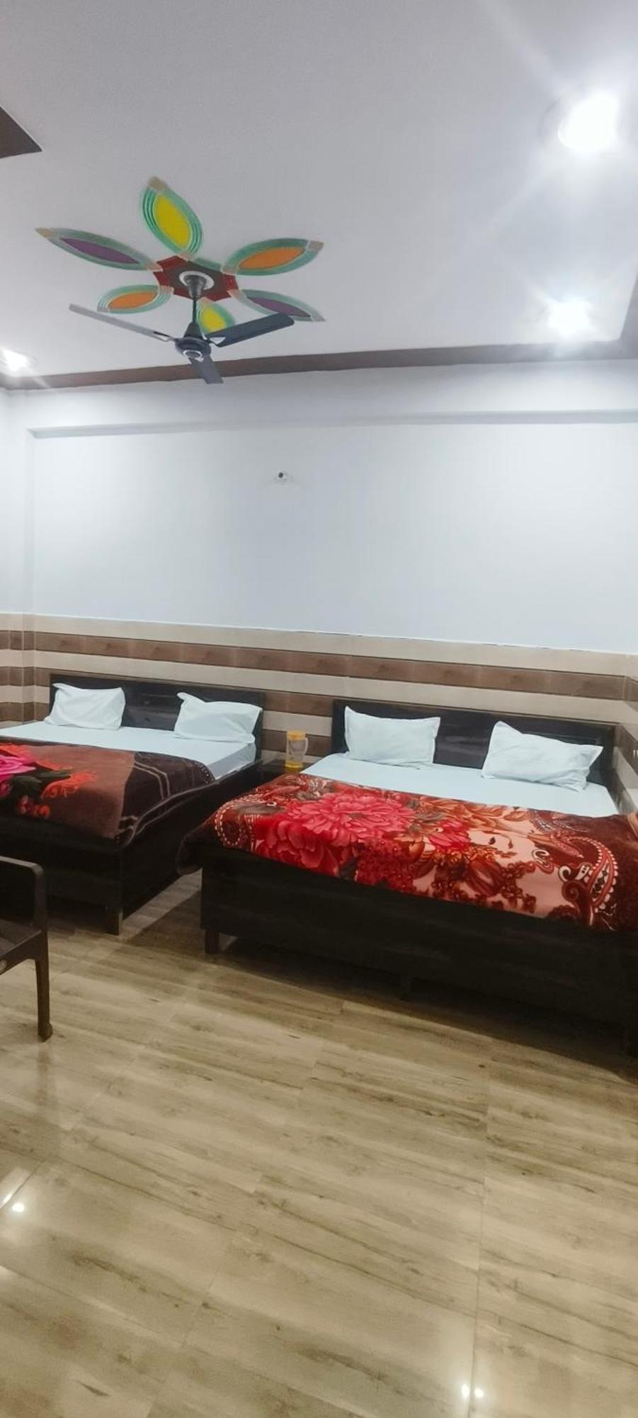 Hotel K.D.Dham Near Prem Mandir1 Vrindāvan Zewnętrze zdjęcie
