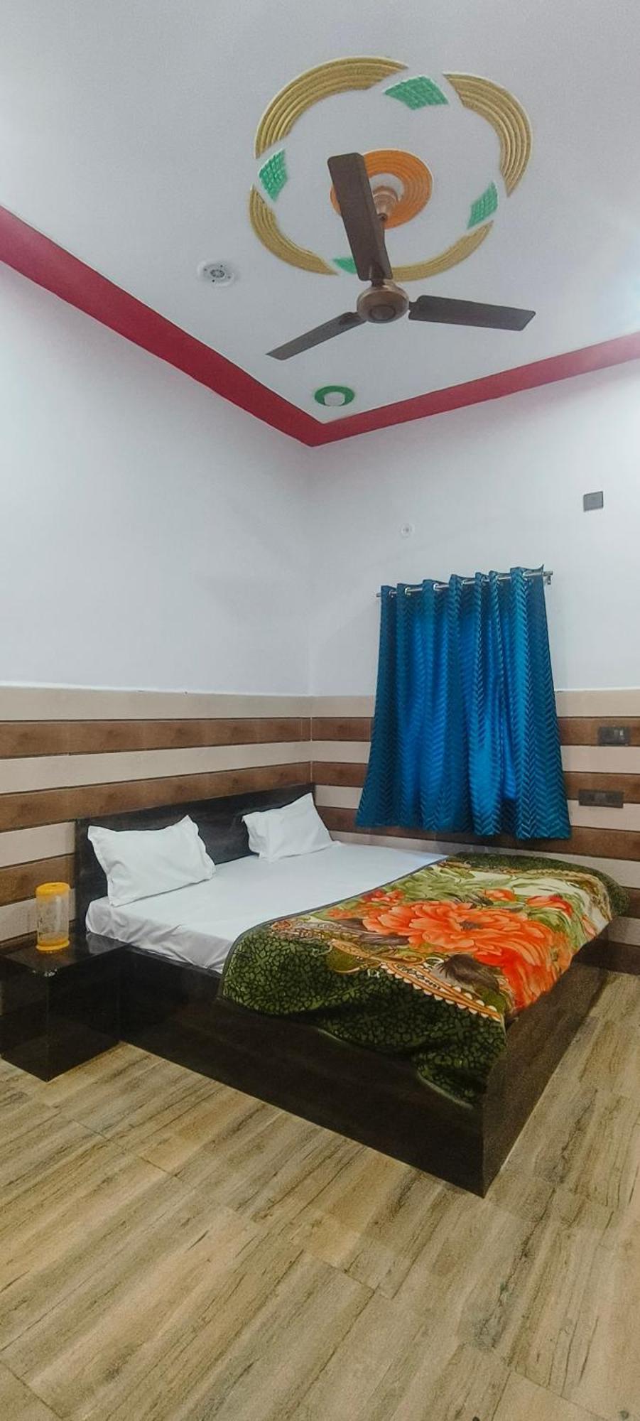 Hotel K.D.Dham Near Prem Mandir1 Vrindāvan Zewnętrze zdjęcie