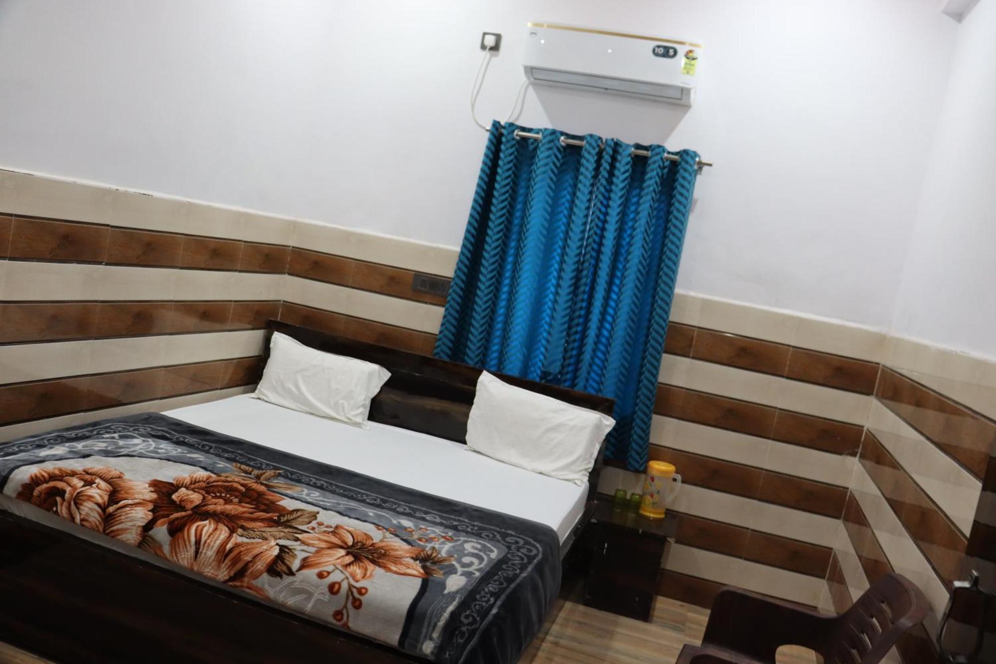 Hotel K.D.Dham Near Prem Mandir1 Vrindāvan Zewnętrze zdjęcie