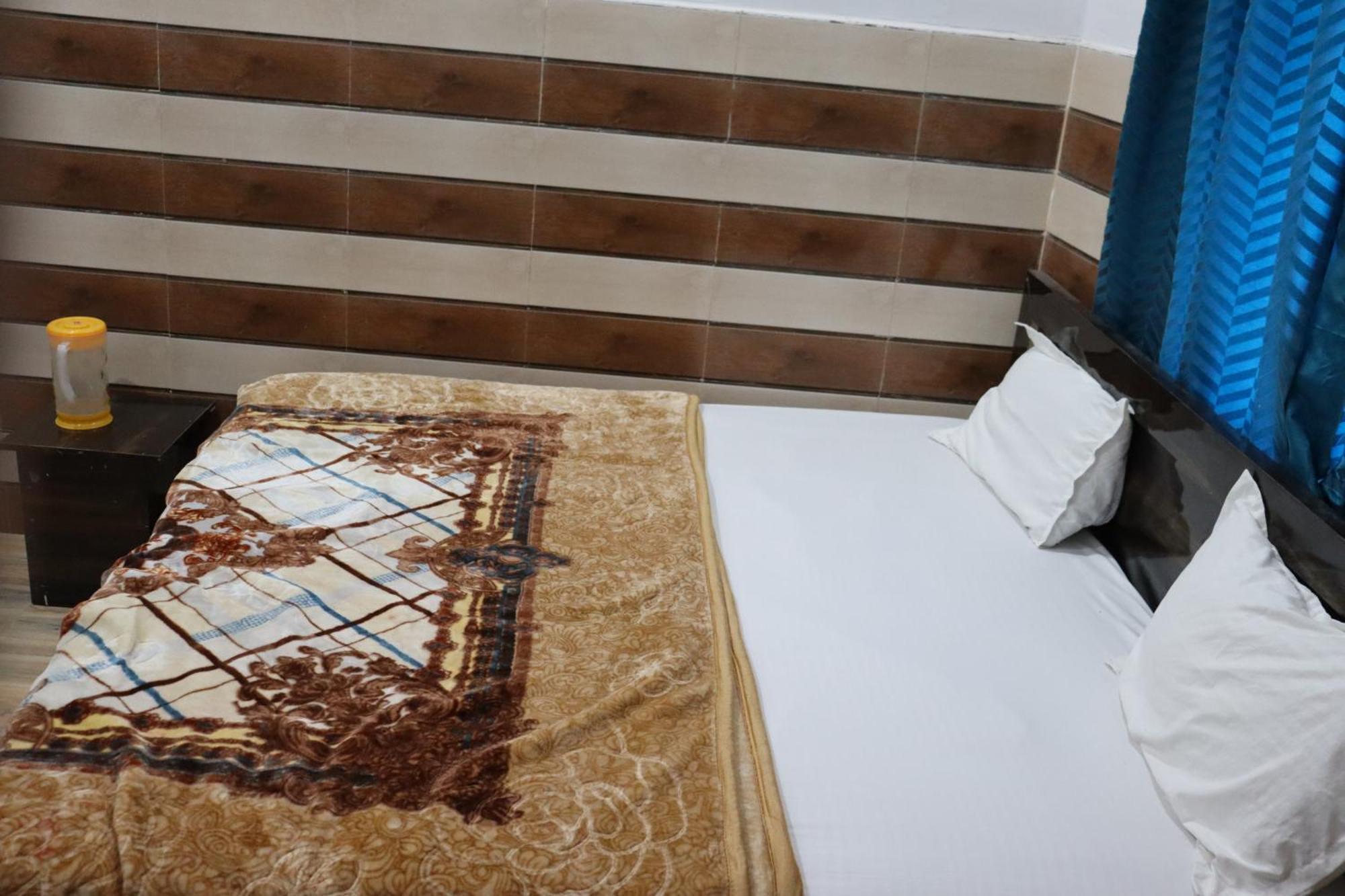 Hotel K.D.Dham Near Prem Mandir1 Vrindāvan Zewnętrze zdjęcie